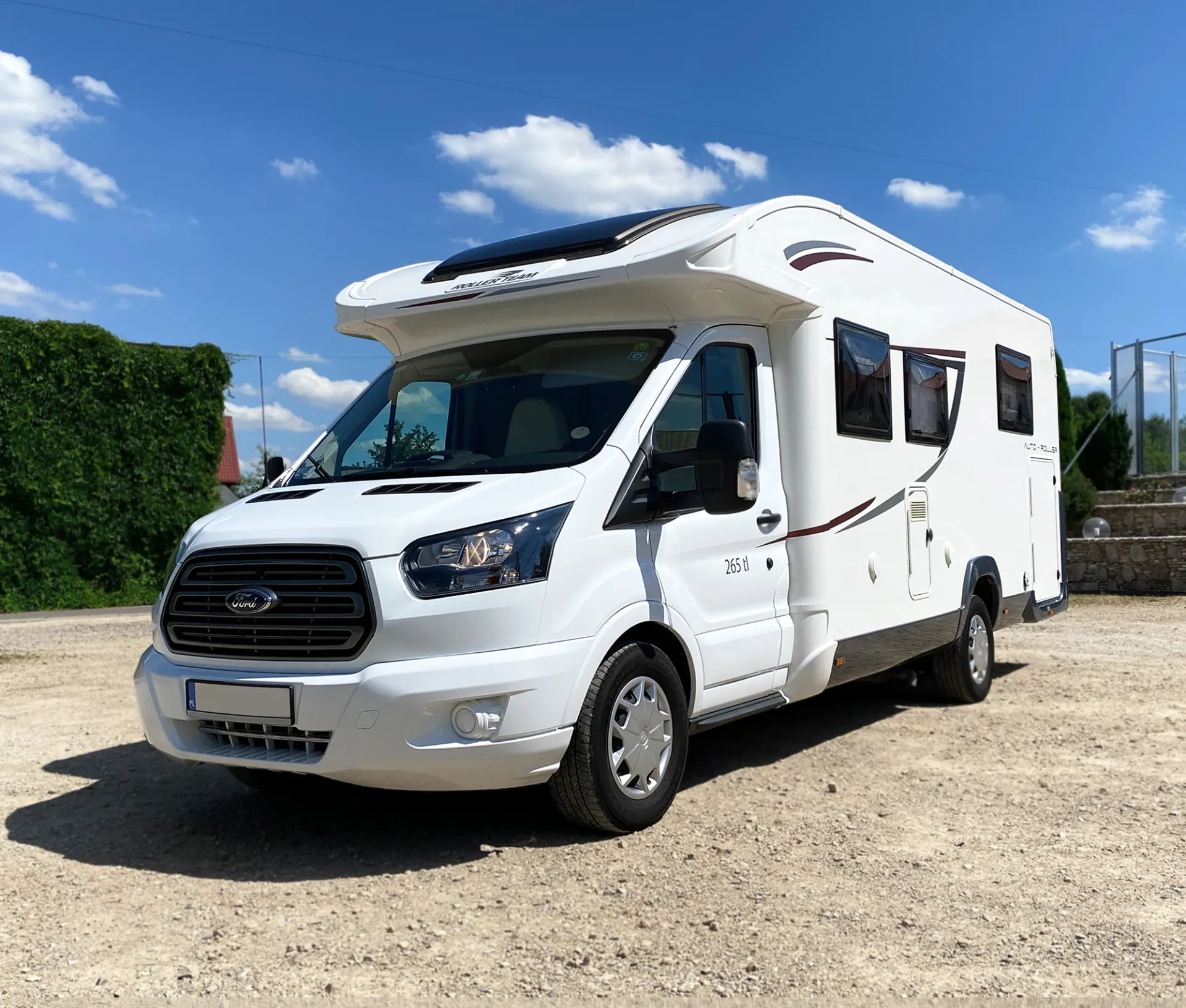 VIPcamper Gdańsk – Nowe Kampery All Inclusive. Hulajnoga i Grill w Cenie!